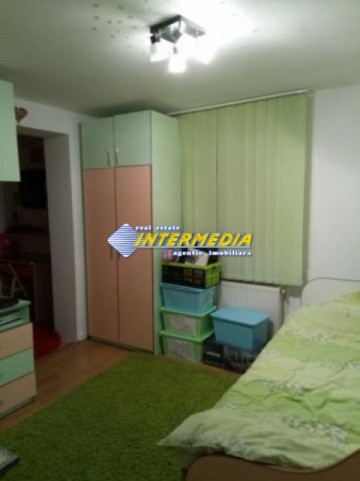 apartament-3-camere-de-vanzare-decomandat-alba-iulia-cetate-stadion-mobilat-si-utilat-complet-4