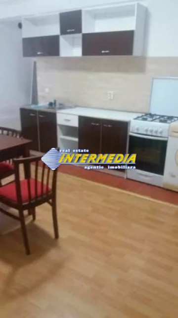 apartament-2-camere-de-vanzare-alba-iulia-zona-cetate-2