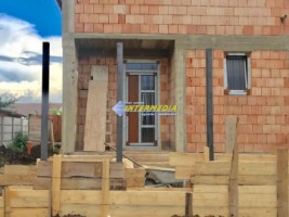 casa-de-vanzare-finisate-la-cheie-in-cetate