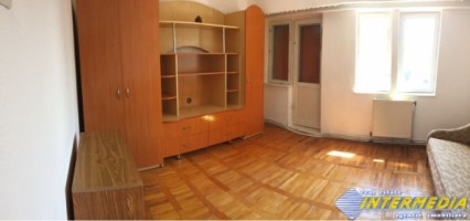 2-camere-decomandat-in-centru-alba-4