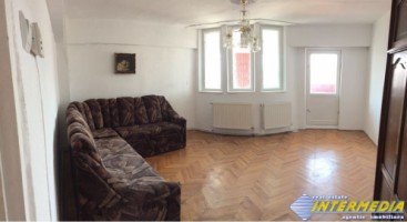 2-camere-decomandat-in-centru-alba-6