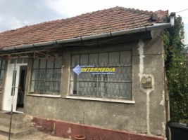 casa-de-vanzare-in-alba-iulia-3-camere-teren-1038-mp-7