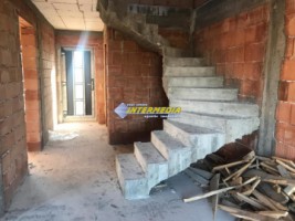 case-noi-de-vanzare-in-cetate-finisate-la-cheie-5