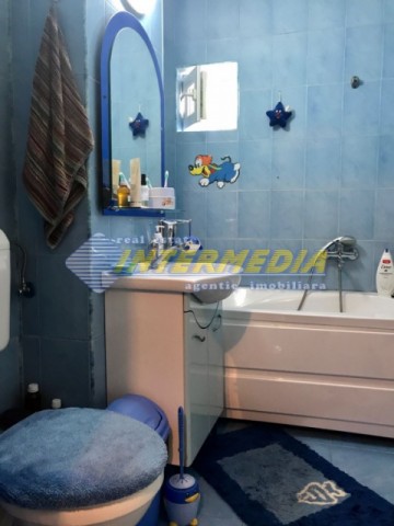 apartament-2-camere-de-inchiriat-cetate-bulevard-10