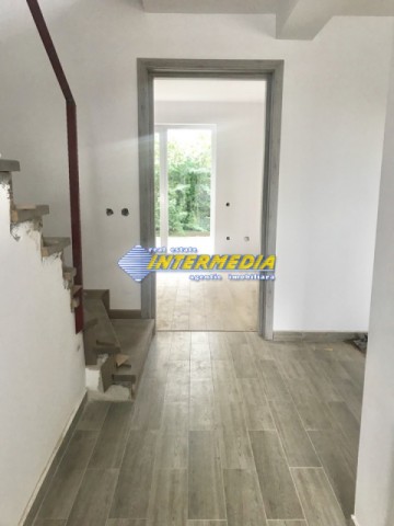 casa-noua-finisata-la-cheie-in-alba-iulia-cetate-4
