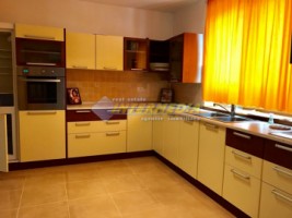 casa-de-vanzare-in-alba-iulia-cetate-4-camere