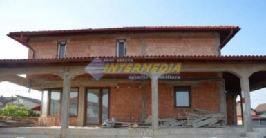 casa-de-vanzare-alba-iulia-cetate-700-mp-teren-1