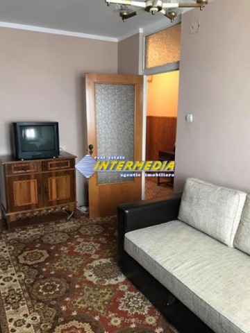 apartament-4-camere-de-inchiriat-centru-5
