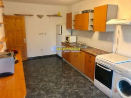 casa-de-inchiriat-5-camere-cetate-alba-iulia-13