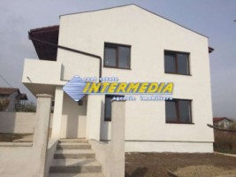 casa-de-vanzare-cetate-la-cheie-alba-iulia