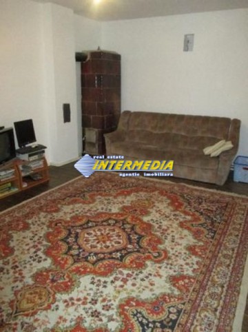 casa-de-vanzare-3-camere-alba-iulia-finisata-1