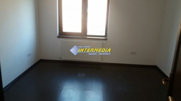 casa-noua-de-vanzare-ultra-finisata-4