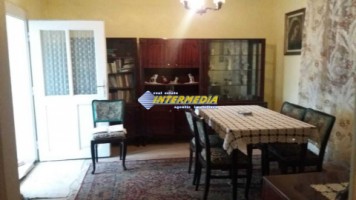 casa-de-vanzare-5-camere-teren-2545-mp-oarda-2