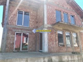 casa-in-rosu-de-vanzare-alba-iulia-cu-utilitati-9
