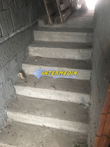 casa-4-camere-de-vanzare-in-alba-iulia-zona-rezidentiala-6