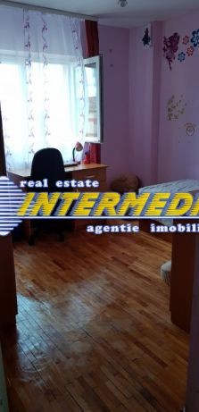 apartament-4-camere-decomandat-cetate-alba-iulia-3