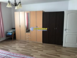 apartament-la-vila-cu-2-camere-foarte-spatios-de-vanzare-centru-pretabil-birouri-cabinate-4