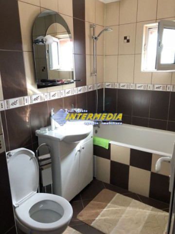 apartament-3-camere-decomandat-vanzare-ampoi-3-mobilat-si-utilat-12