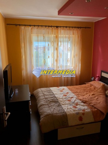 apartament-3-camere-decomandat-vanzare-ampoi-3-mobilat-si-utilat-14