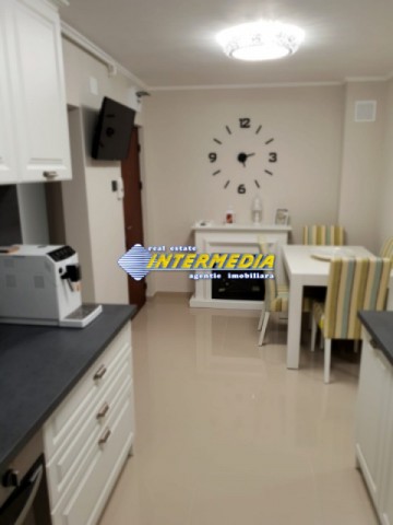 apartament-cu-2-camere-ultrafinisat-11