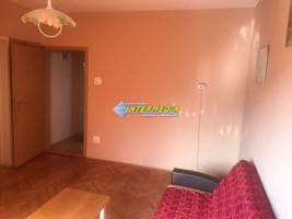 apartament-2-camere-de-inchiriat-zona-cetate-closca-mobilat-si-utilat-6