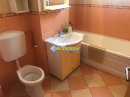 apartament-2-camere-de-inchiriat-zona-cetate-closca-mobilat-si-utilat-5