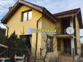 casa-noua-de-vanzare-p1m-1