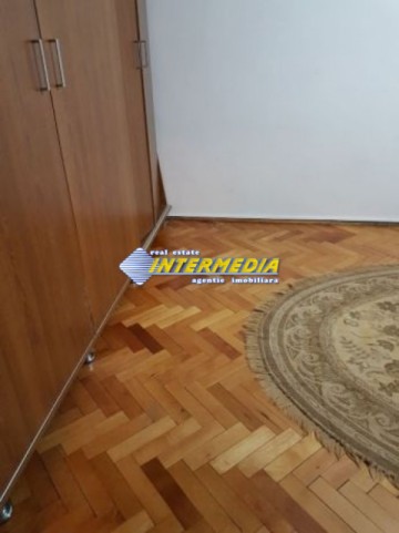 apartament-2-camere-decomandat-etaj-2-tolstoi-alba-iulia-6