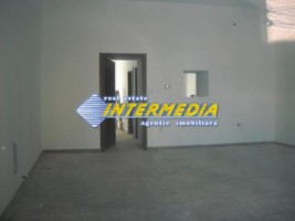 spatiu-de-inchiriat-centru-alba-iulia-2