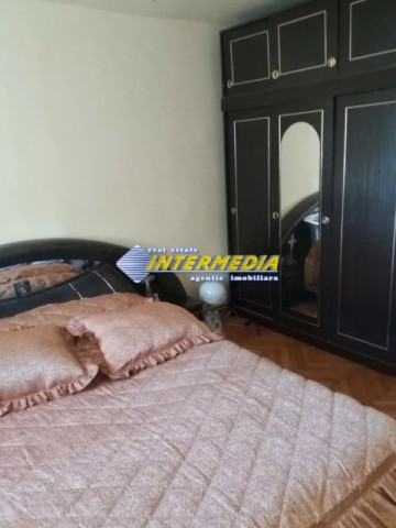 apartament-cu-3-camere-cetate-etaj-intermediar-8