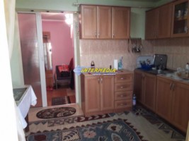 apartament-cu-3-camare-de-vanzare-2