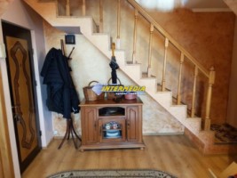apartament-5-camere-de-vanzare-alba-iulia-cetate-2