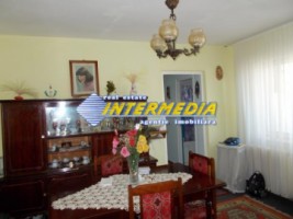 apartament-4-camere-de-vanzare-cetate