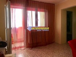apartament-3-camere-in-cetate-pe-bulevard-4