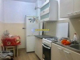 3-camere-cetate-bloc-proprietati-finisat-complet-3
