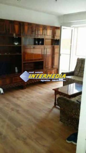 apartament-3-camere-decomandat-in-alba-iulia-4