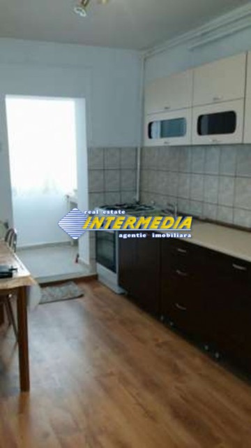 apartament-3-camere-decomandat-in-alba-iulia-5