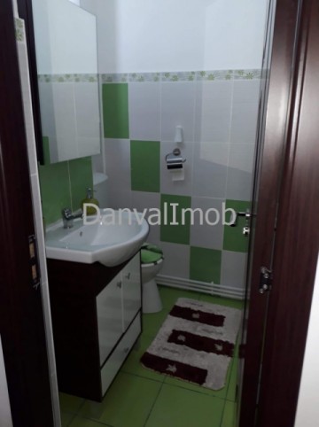 apartament-4-camere-spatios-3