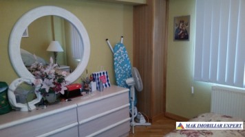 vandut-apartament-3-camere-cf-1-et-1-campulung-11