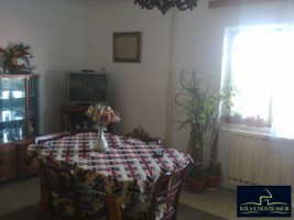 apartament-4-camere-confort-1-decomandat-in-ploiesti-zona-ultracentrala-ghdoja-bcr-0