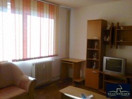 apartament-3-camere-semidecomandat-in-ploiesti-zona-nord-strada-cameliei