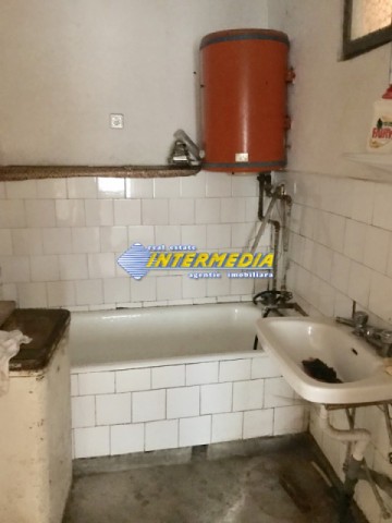 casa-de-vanzare-2-camere-teren-1500-mp-11