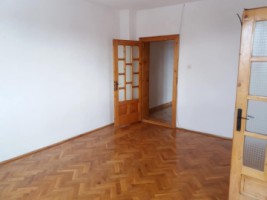 apartament-3-camere-la-vila-de-inchiriat-in-sibiu-zona-calea-poplacii-0