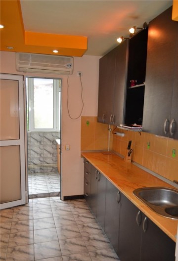 apartament-3-camere-gorjului-2
