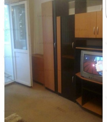 2-camere-auchan-vitan-5