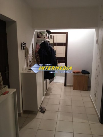 apartament-2-camere-decomandat-de-vanzare-cetate-2