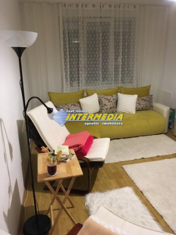 apartament-2-camere-decomandat-de-vanzare-cetate-5
