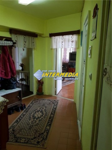 apartament-4-camere-de-vanzare-alba-iulia-4