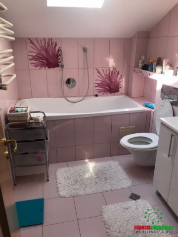 apartament-140-m2-utili-de-vanzare-in-sibiu-zona-strand-3