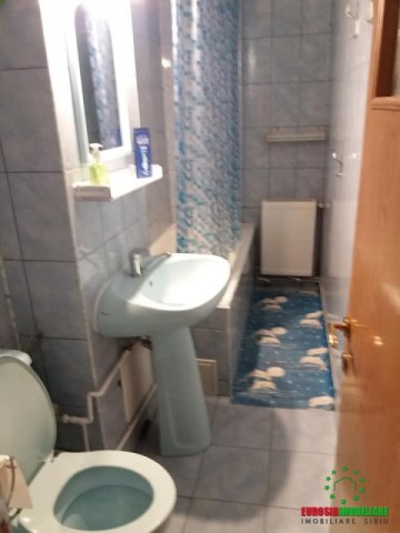 apartament-4-camere-de-inchiriat-in-sibiu-zona-mihai-viteazu-9